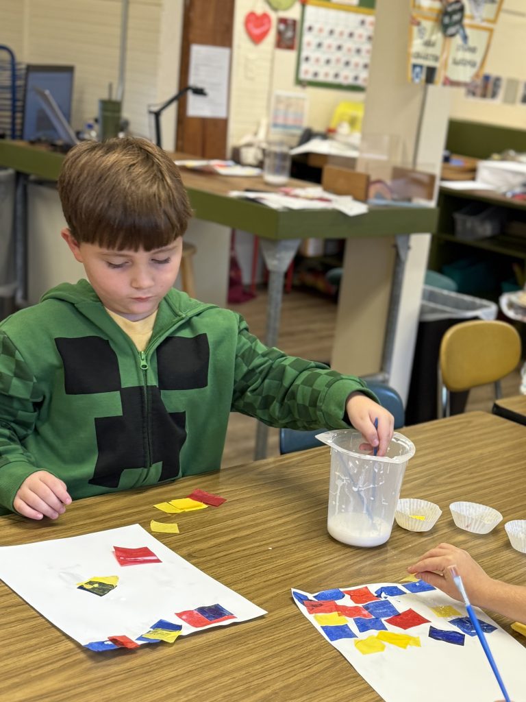 First Grade Colors - Saluda Elementary School